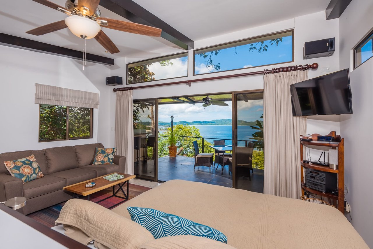 Casa Las Brisas | Near the Coast and Oceanfront House For Sale in Playa Flamingo