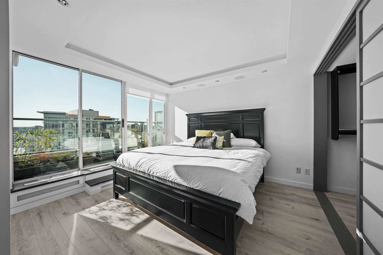 3905-188 Keefer Pl