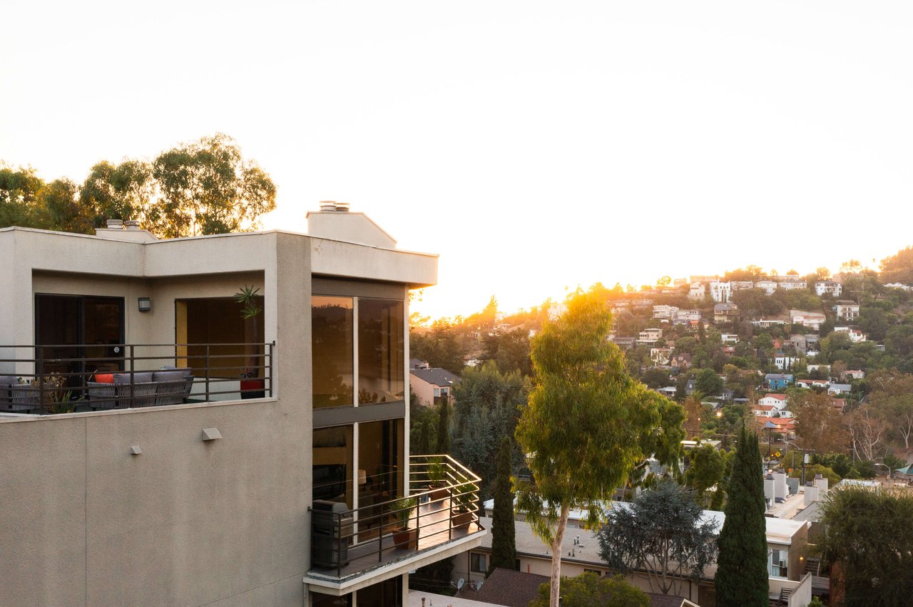 Silver Lake’s Crown Jewel Penthouse Unit 