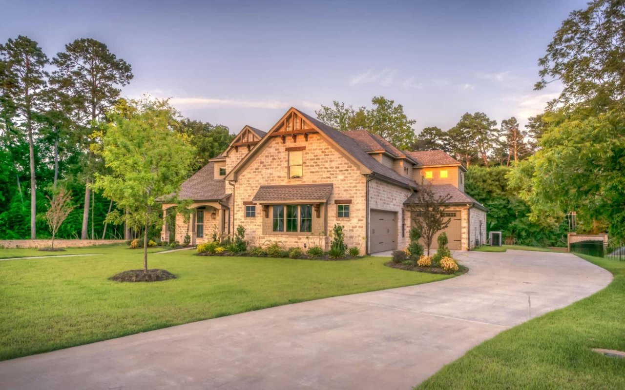 The Role of Landscaping in Boosting Your Home's Aesthetic Appeal