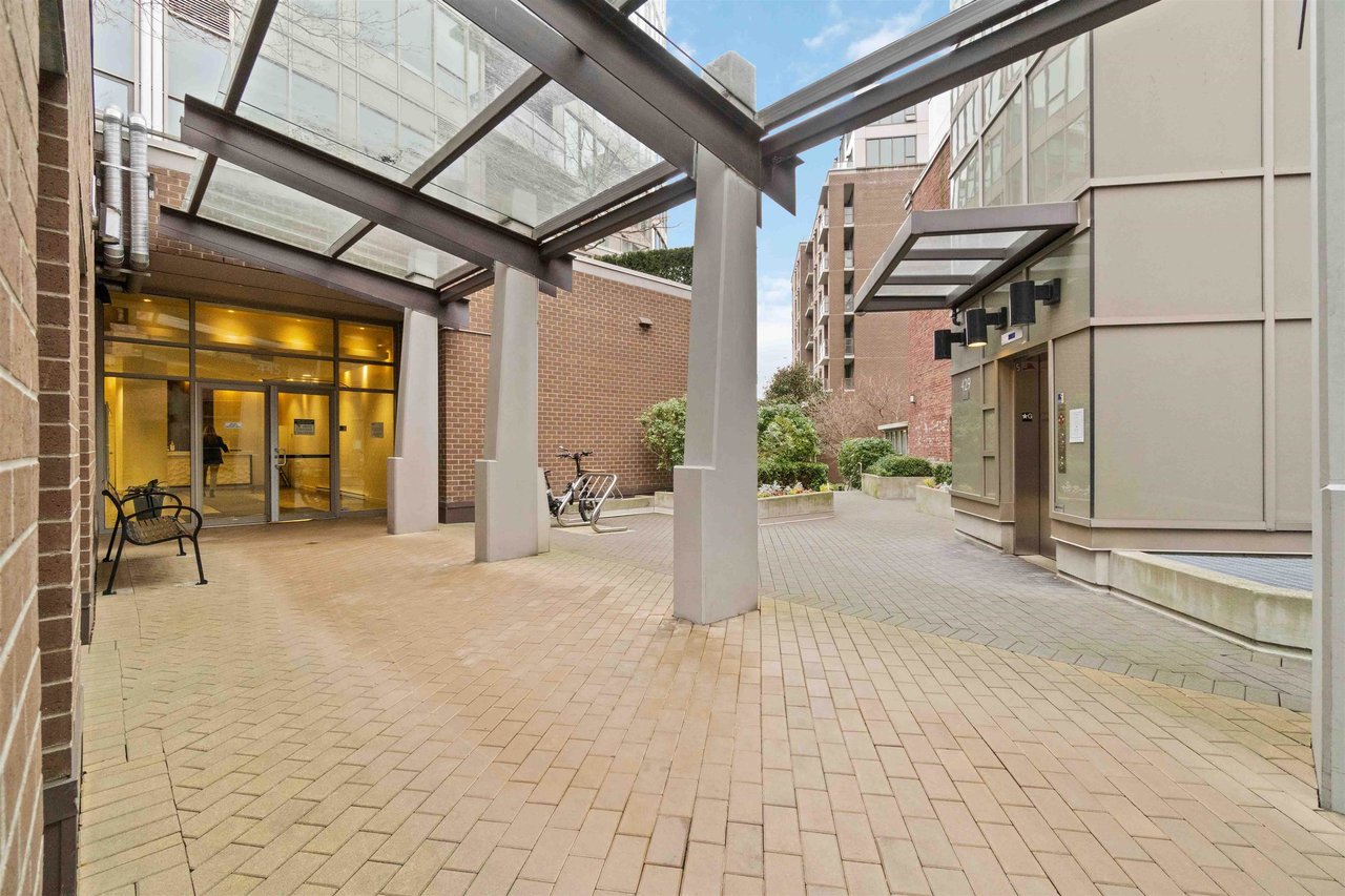 512-1919 Wylie St