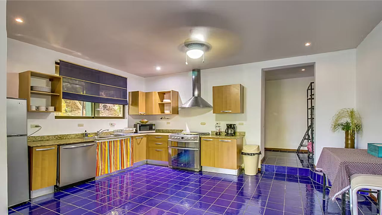 Subdividable Tropical Villa, Manuel Antonio, Puntarenas