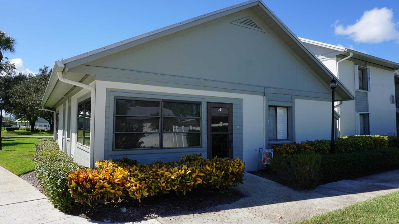2223 22nd Avenue Unit 11-101