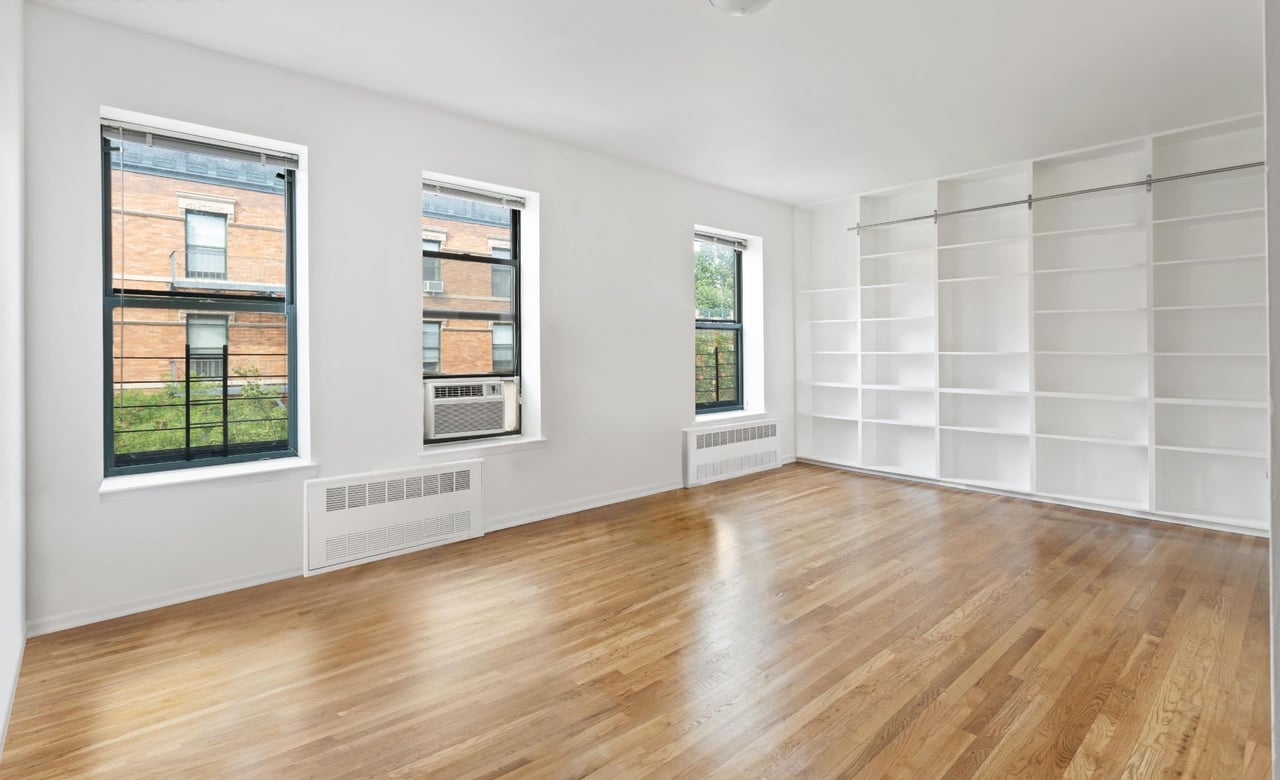 368 W 117th St, Apt 4B