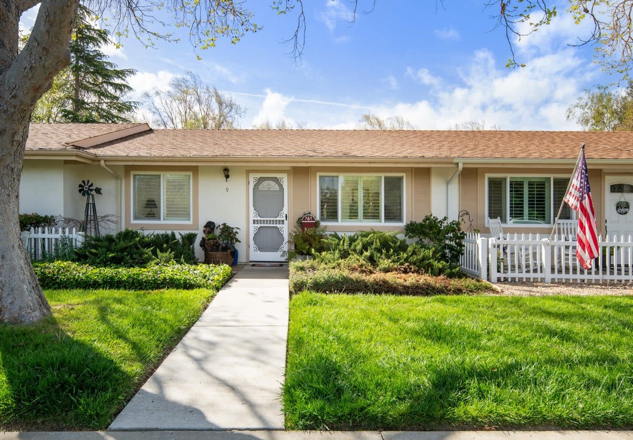 Just Sold! 9 Six Flags Circle