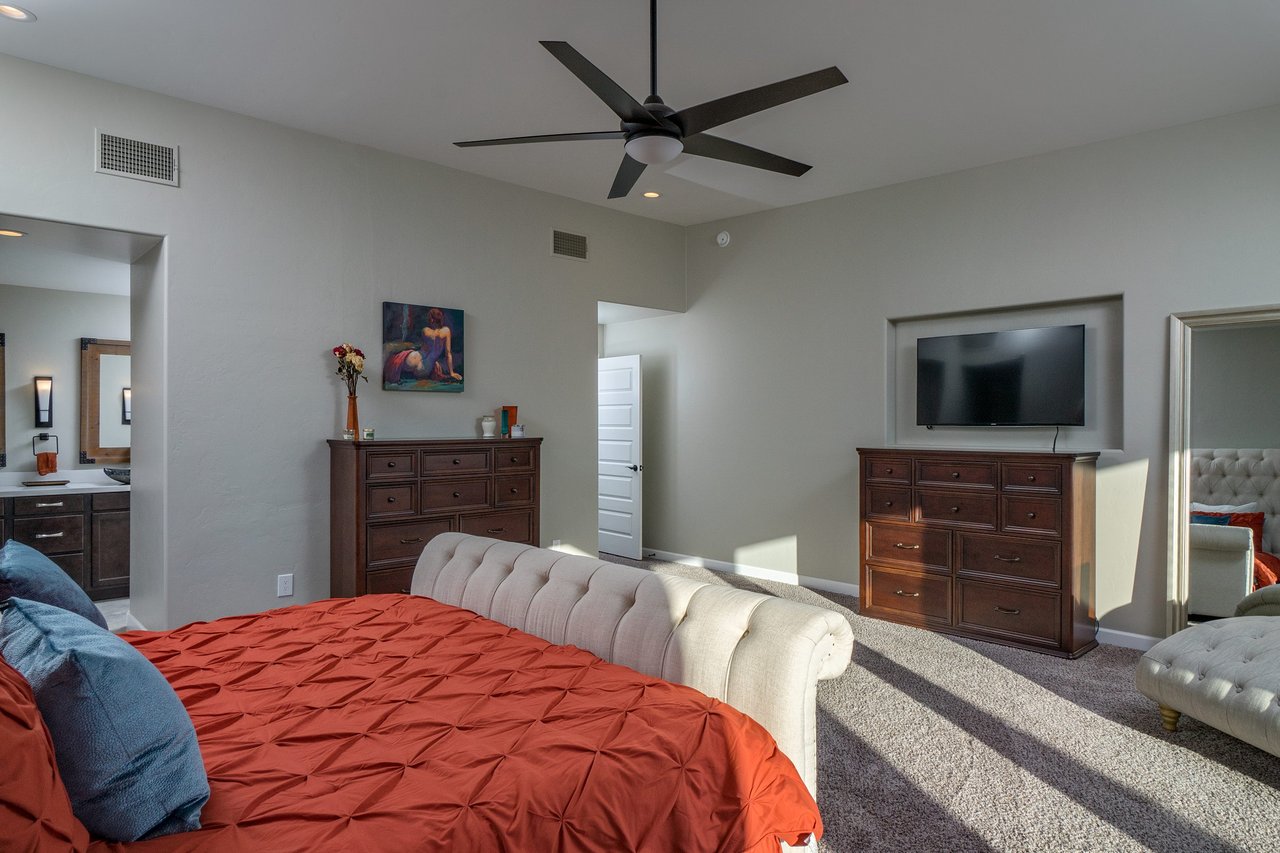 Located in the Desirable Flecha Caida Community
