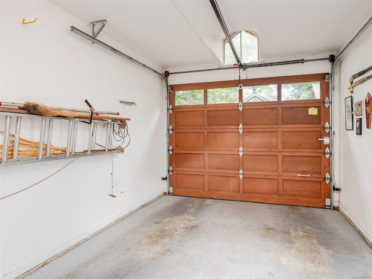 1-2573 Kilgary Pl