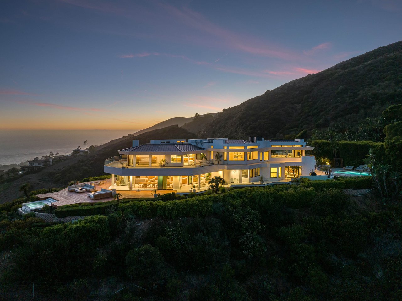 Malibu Blufftop Estate