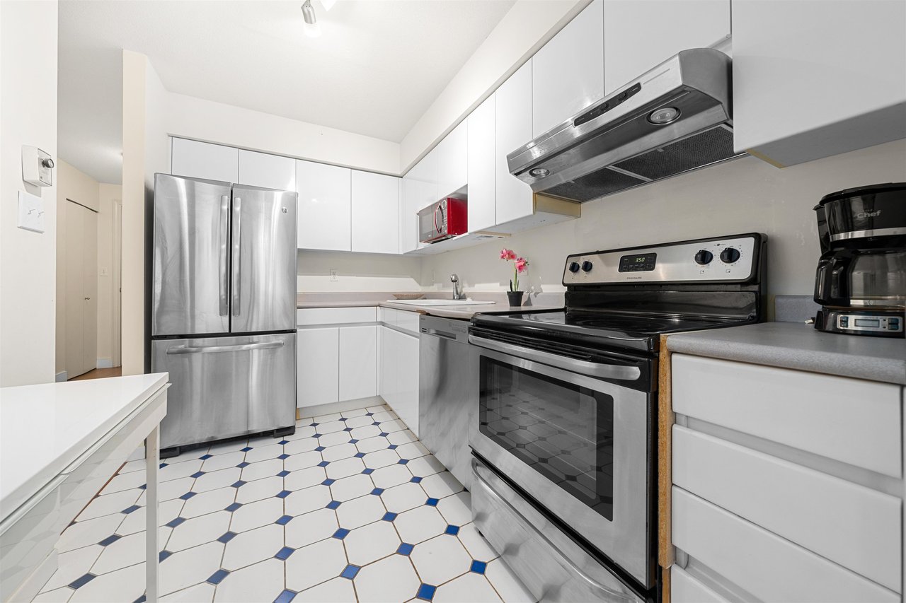 512-1327 E Keith Rd