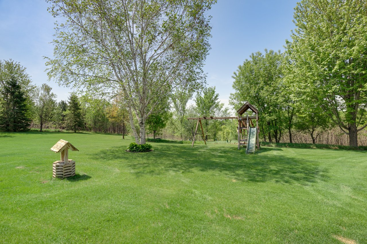 9250 County Rd 15 | Minnetrista