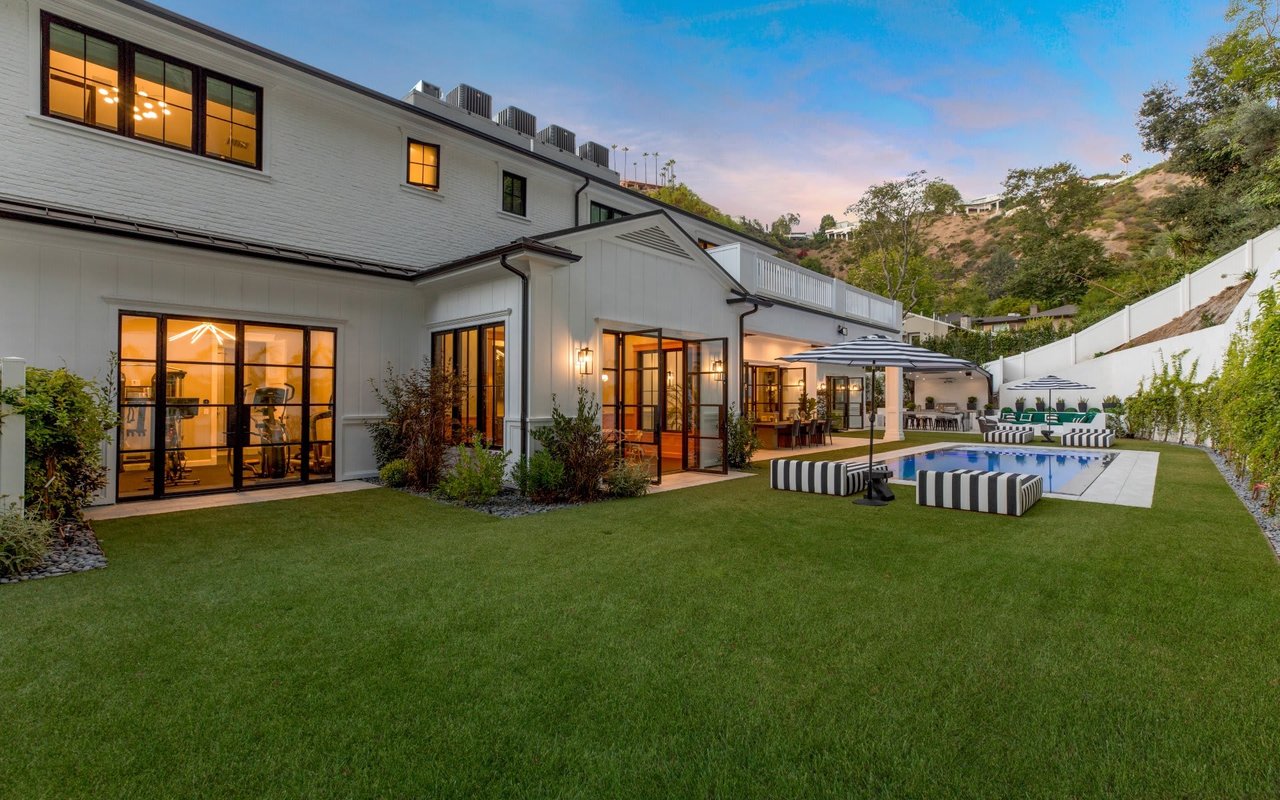 10960 Verano Rd