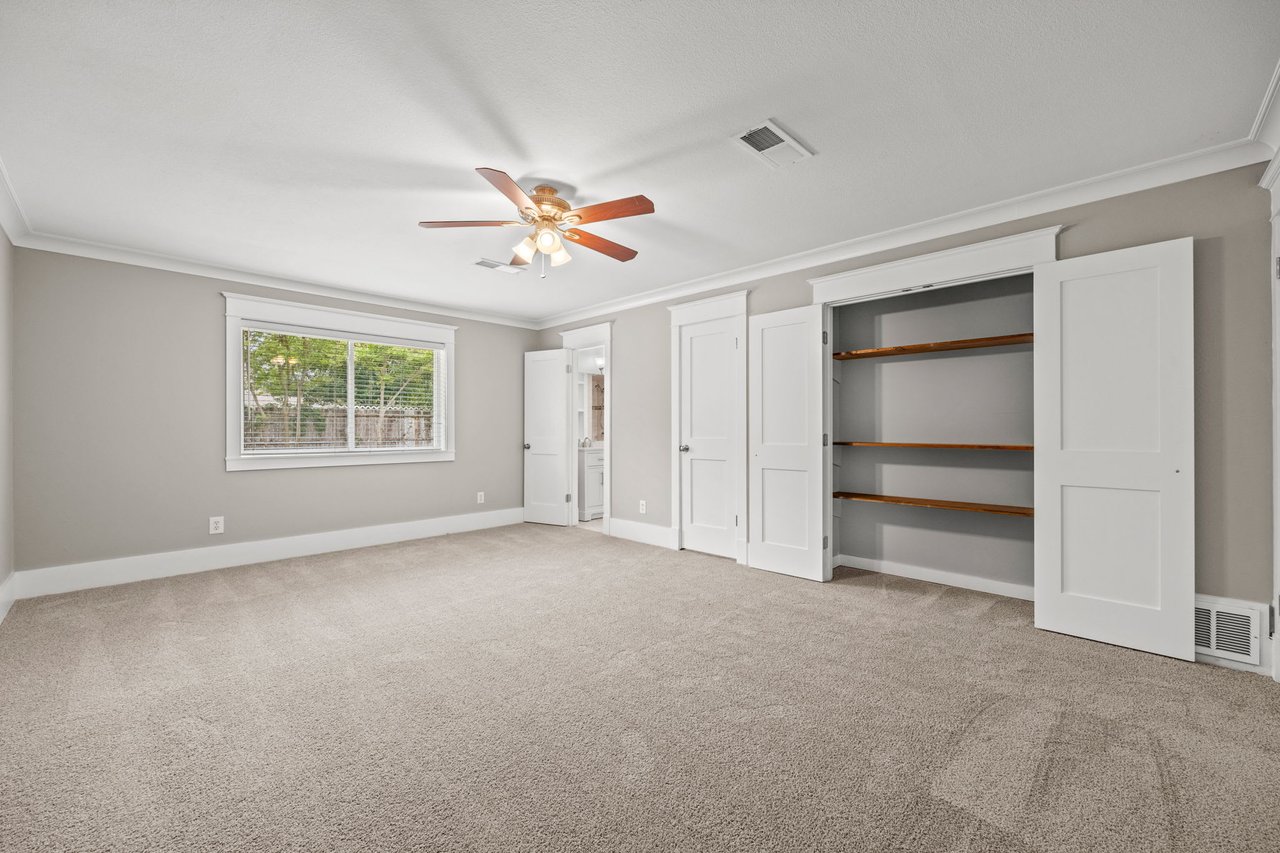 2912 Ashbury Drive