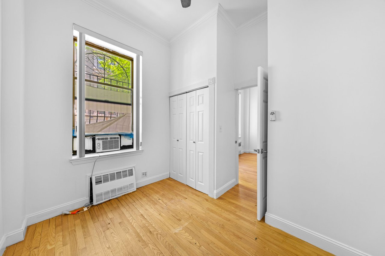 10-12 W 107th St, Unit 1A