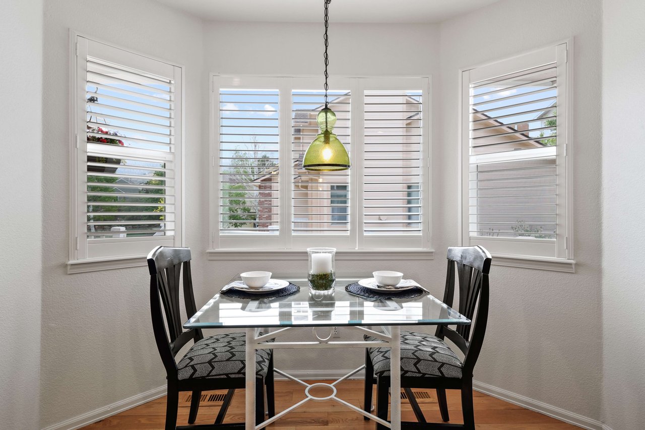 5423 Lions Gate Lane