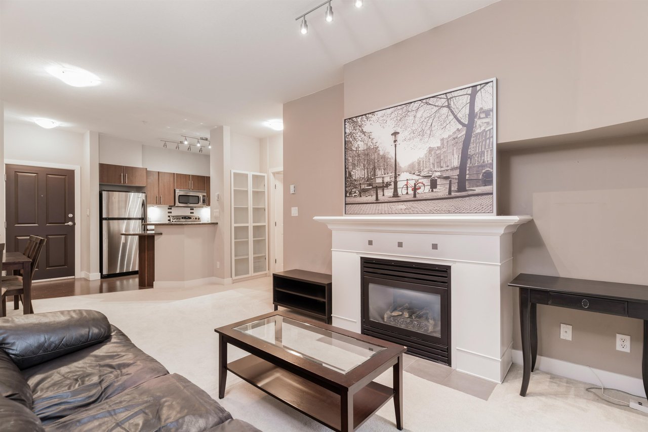 111-2330 Wilson Ave