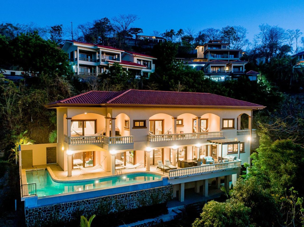 Luxury 6 BR Villa in Flamingo, Incredible Views | Starting At $1,350.00 Daily