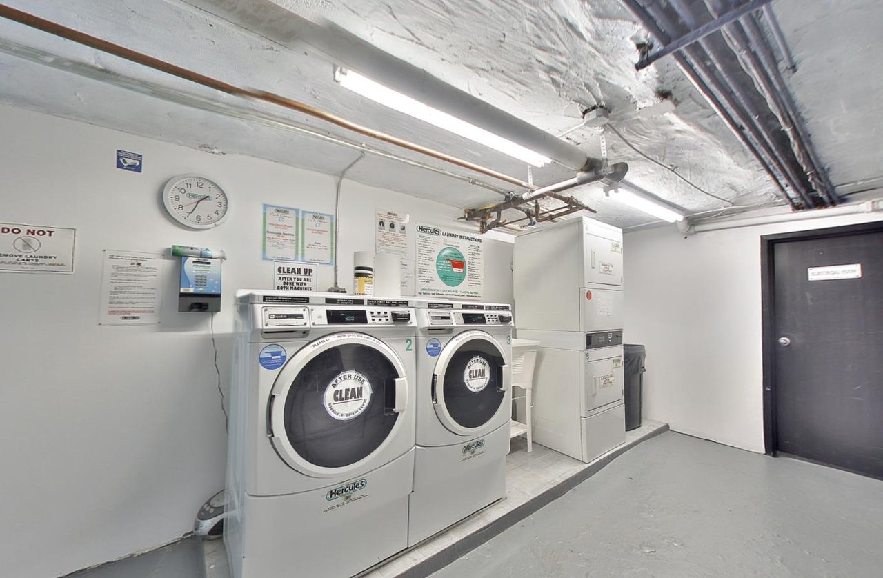 210 East 38th Street, Apt 2-D