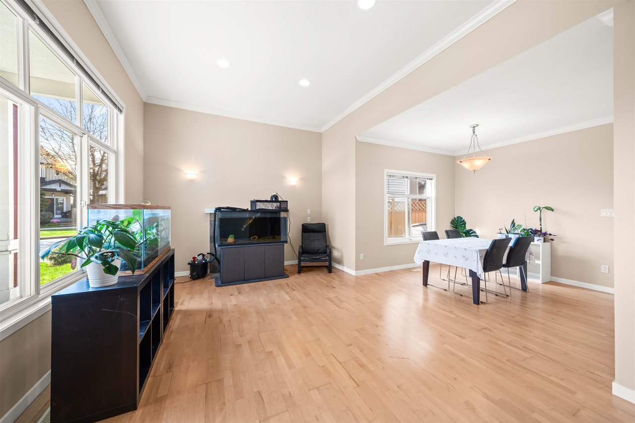 4331 Blair Dr