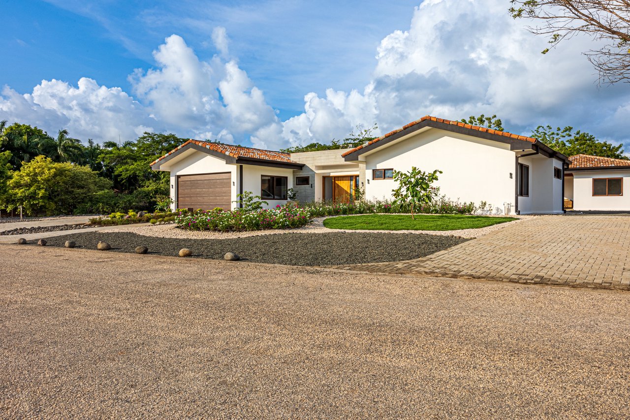 Tropical Villa with Guest House, Hacienda Pinilla, Guanacaste