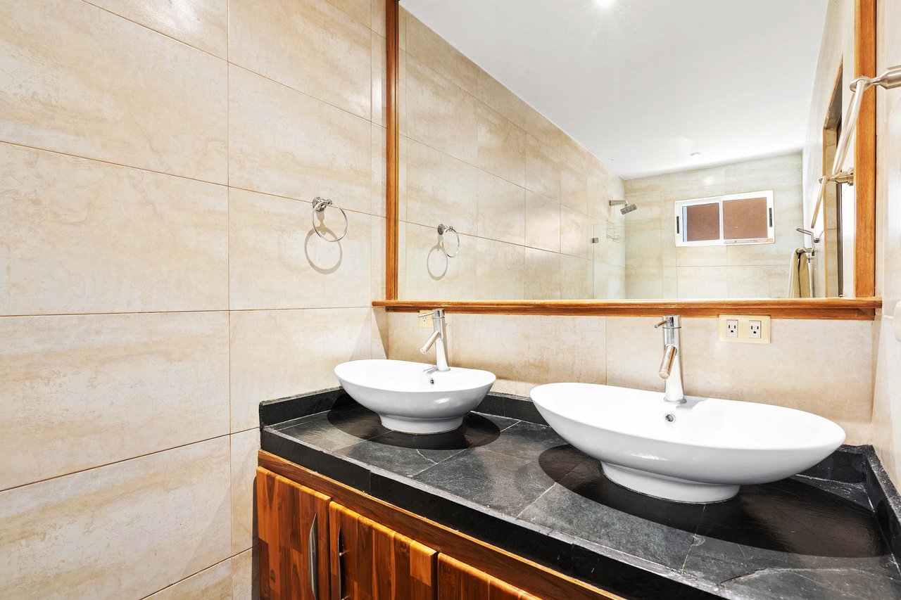 Maison Blanche | Exquisite condo in the exclusive gated community of Altos de Flamingo