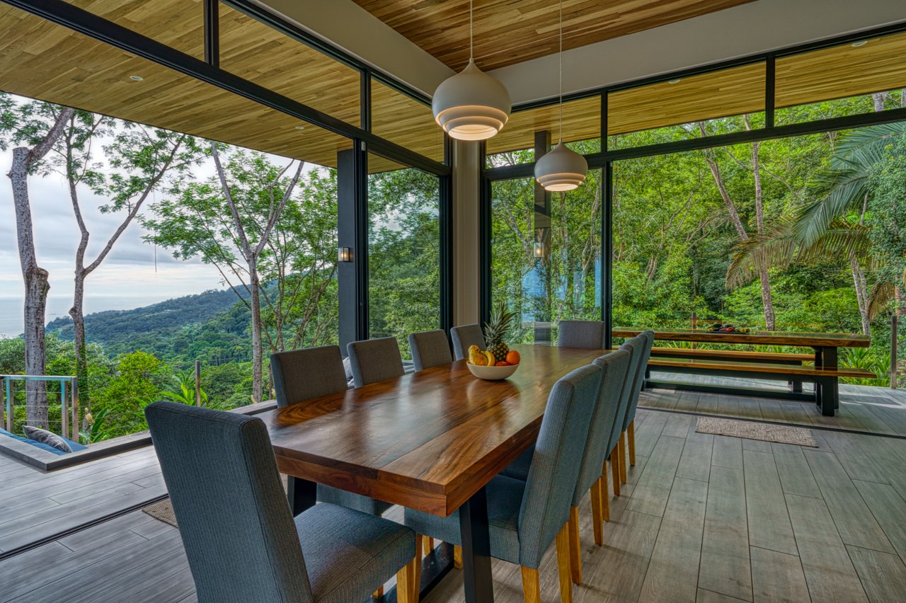 Luxury Ocean View Estate, Dominical, Puntarenas