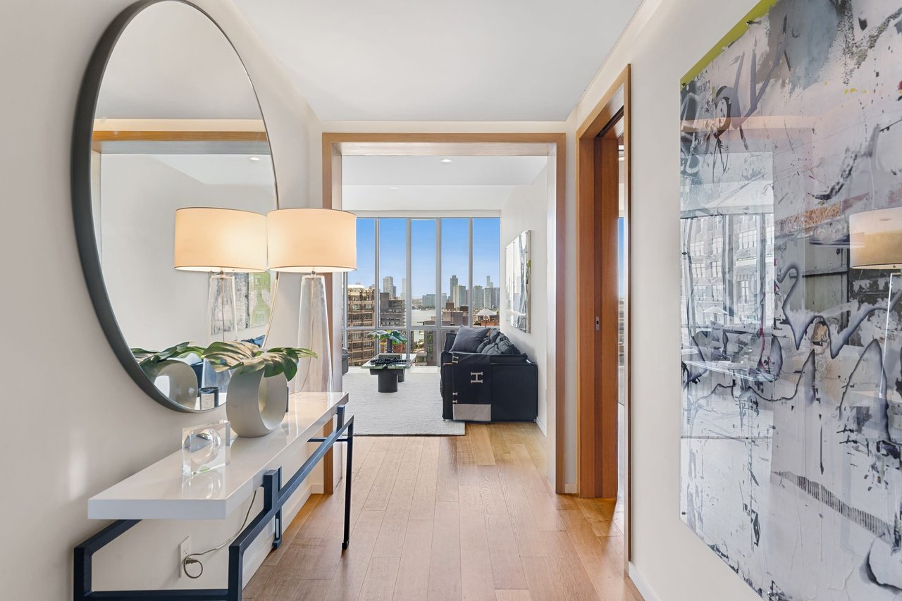 565 Broome Street Unit: S-18A