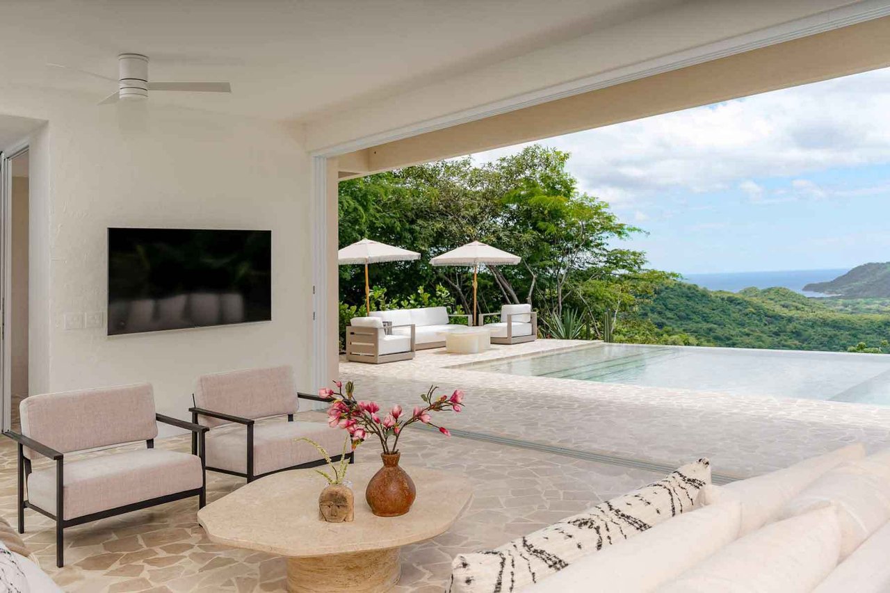 Award Winning Minimalist Estate, Flamingo, Guanacaste