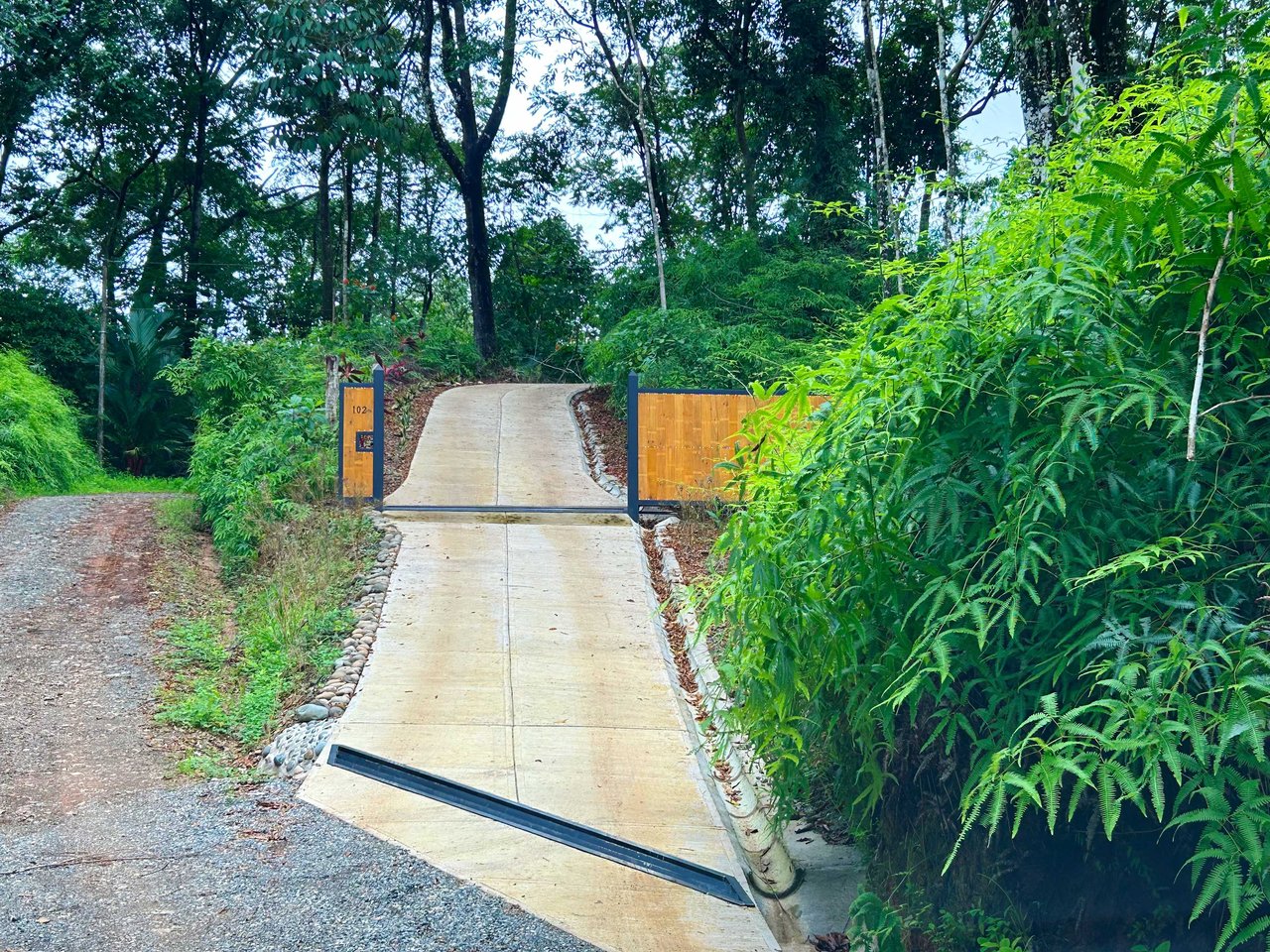 3 Bedroom Jungle Home in Ojochal