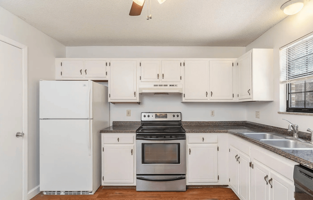 220 Old Clinton Pike APT 8
