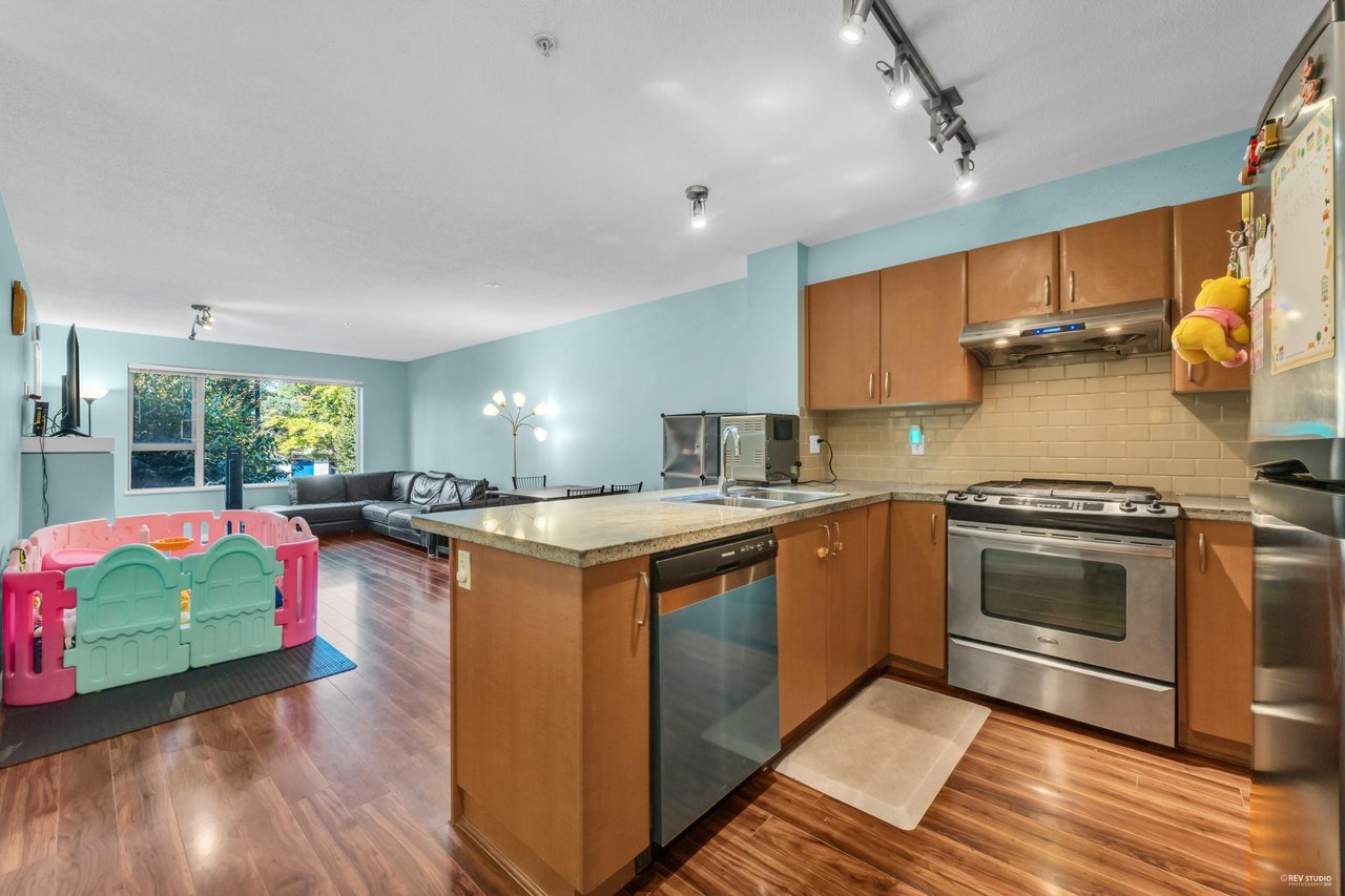209-4728 Dawson St
