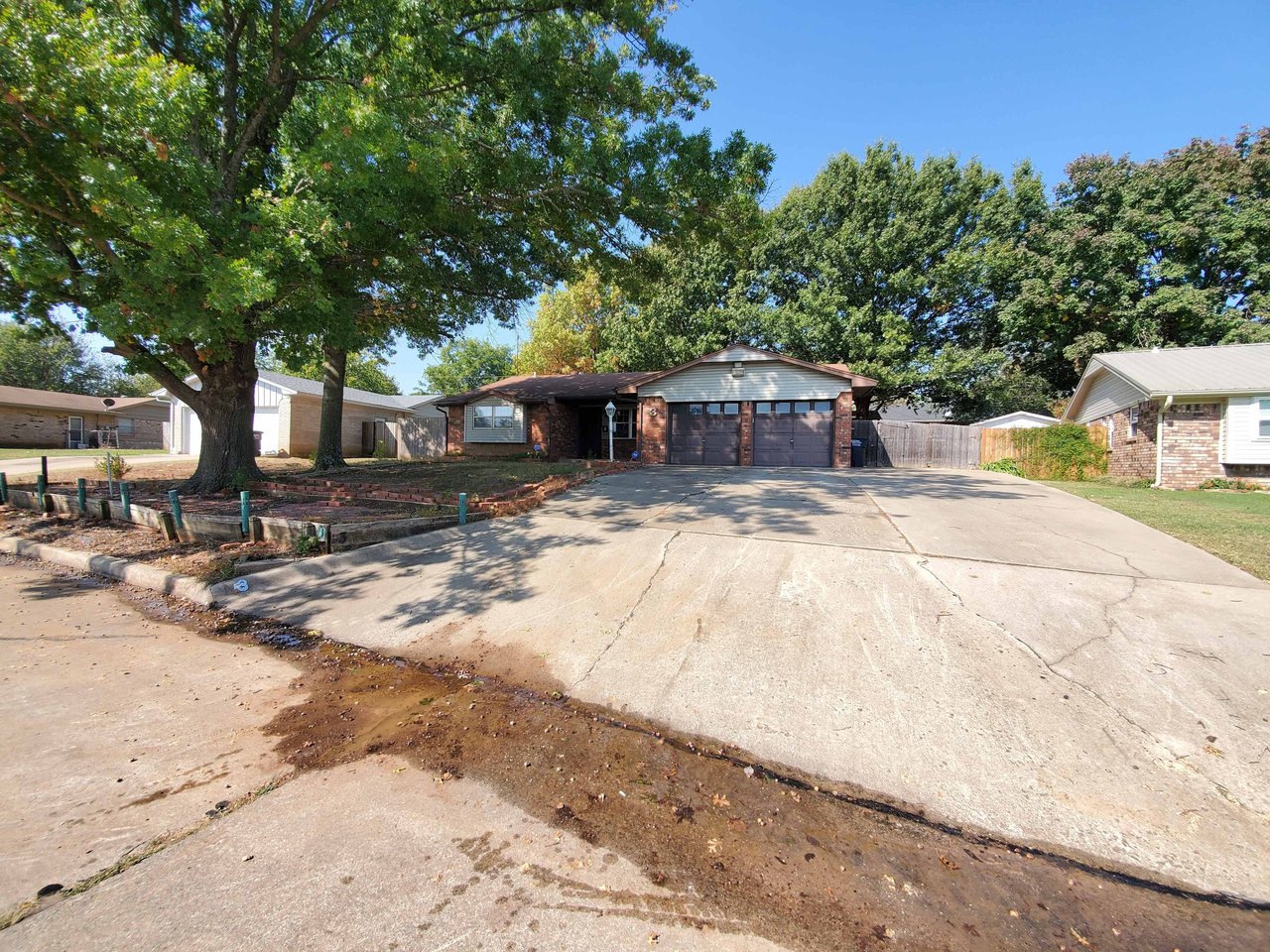 3 Dakota Dr