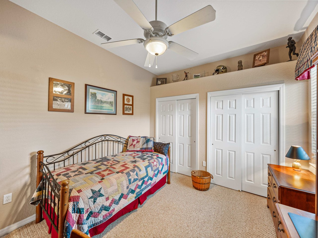 12215 WOODLANDS CIR