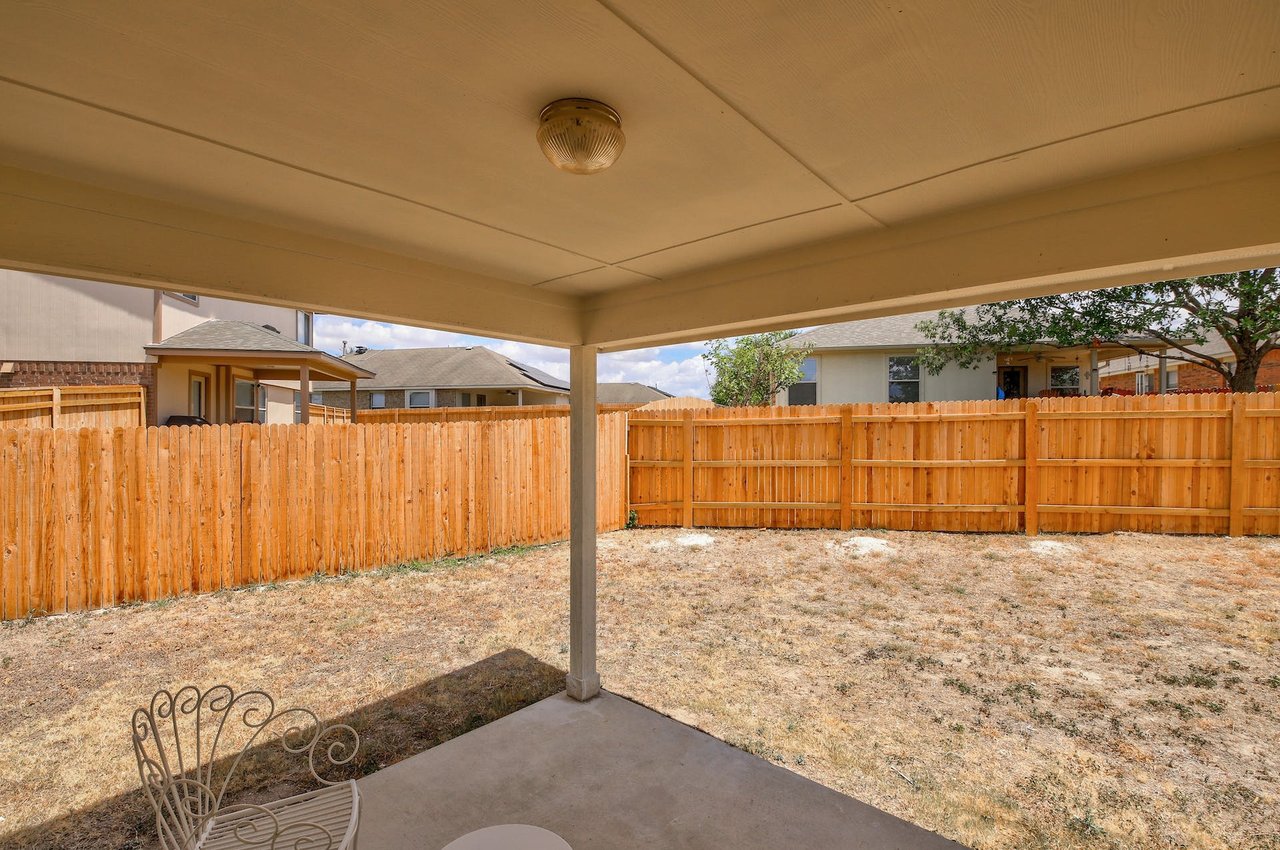800 Sweet Leaf Ln, Pflugerville, Texas 78660