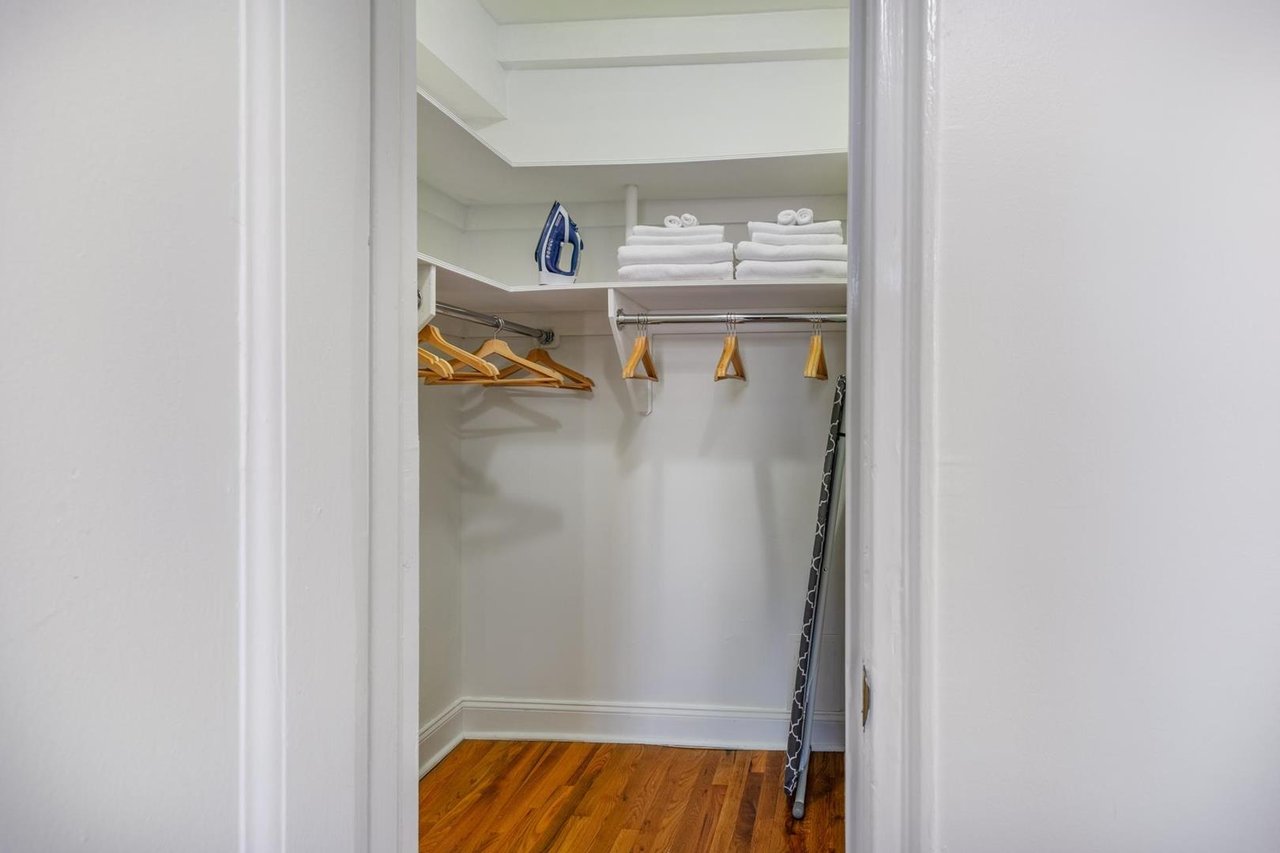 30 East 68th Street, Apt 4-A