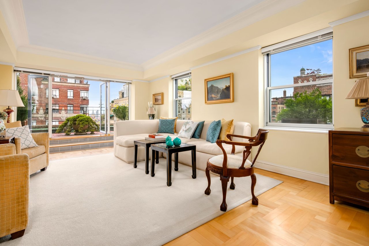 11 5th Ave, #16N