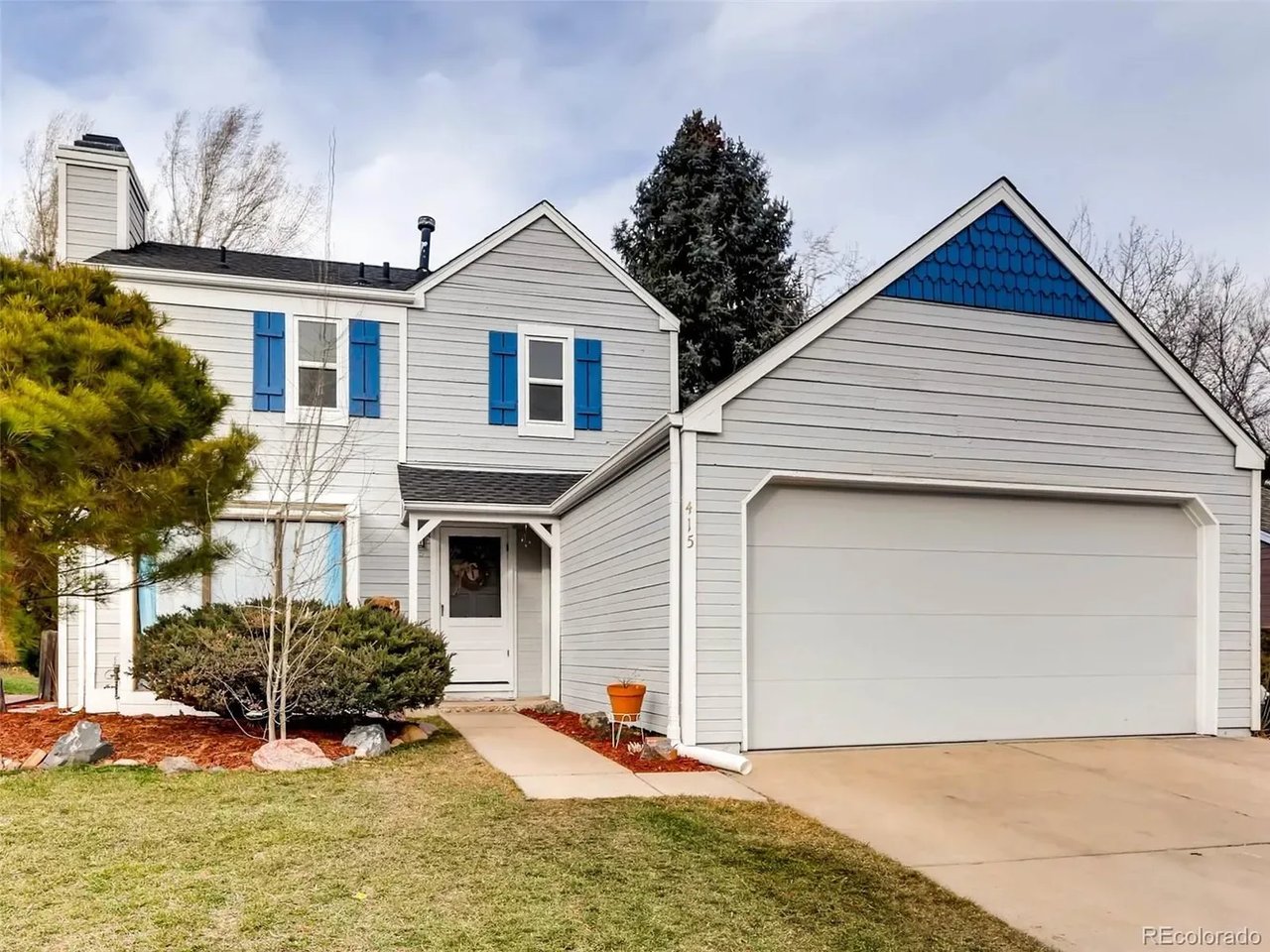 415 W Sycamore Ct