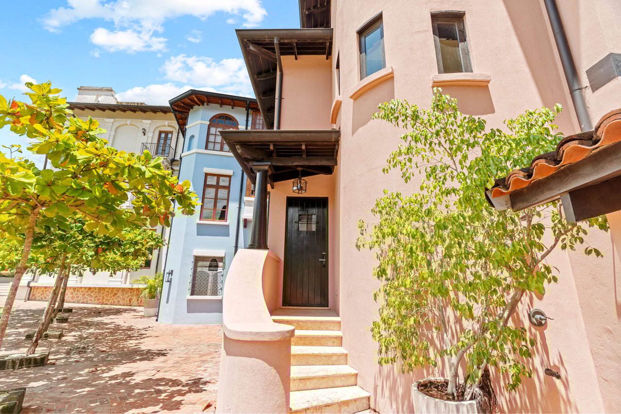 Casa Colores | Bright and Cheery Home Only a One-Minute Walk to Beach in Las Catalinas Costa Rica!