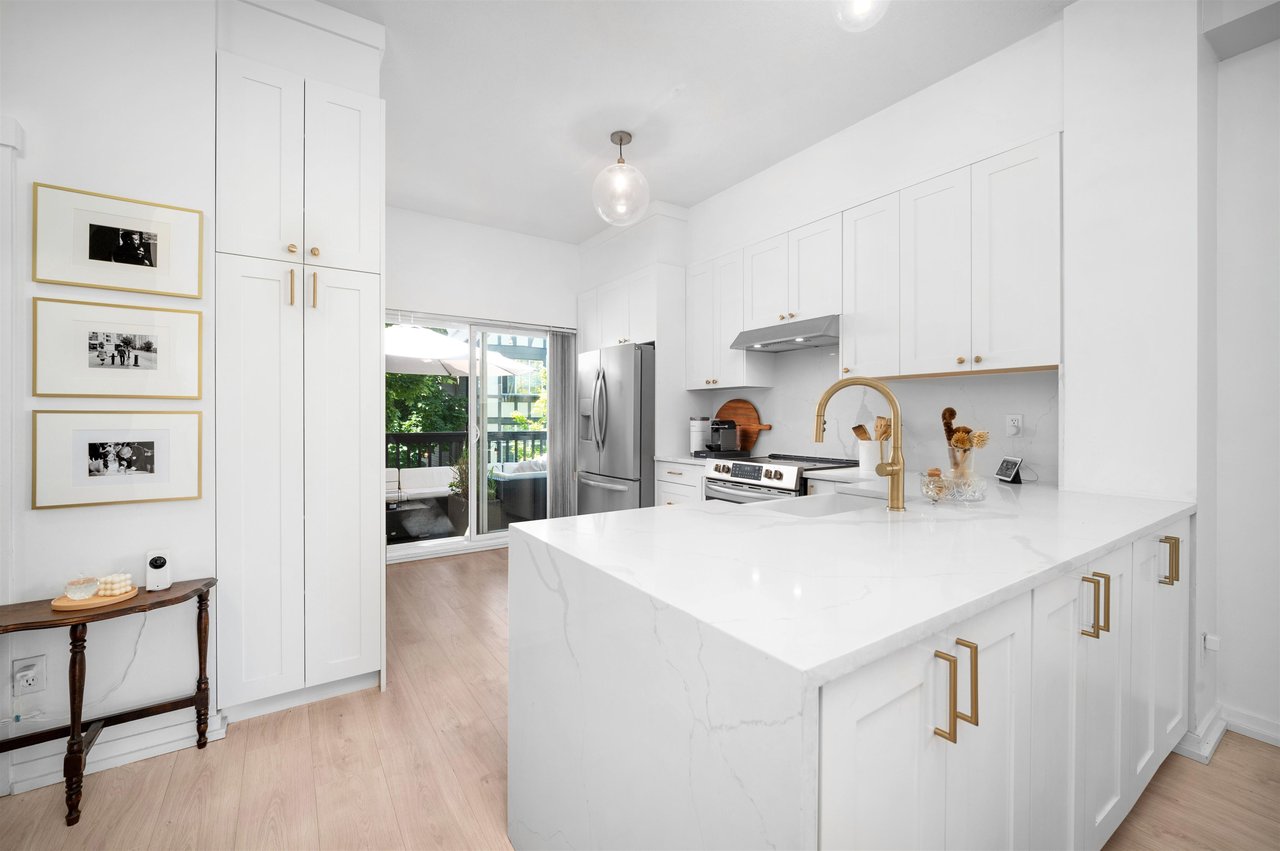 17-8385 Delsom Wy