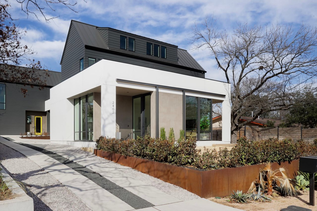 SOUTH AUSTIN CONTEMPORARY