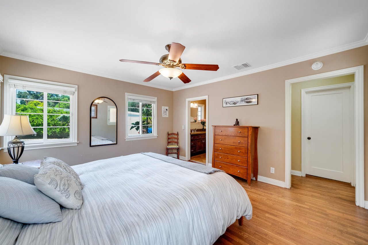 A Lil Bit O' Country in Shadow Hills * SOLD at full price