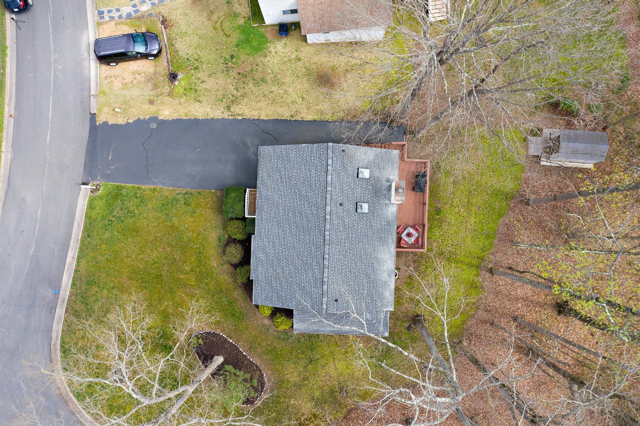 1457 Lockett Ridge Road