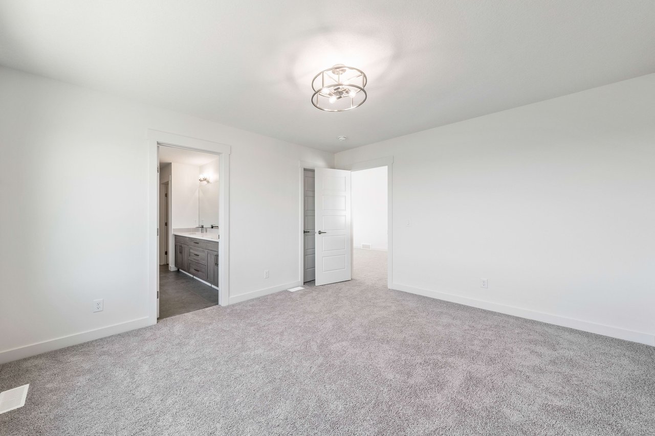 35 Birch Glen