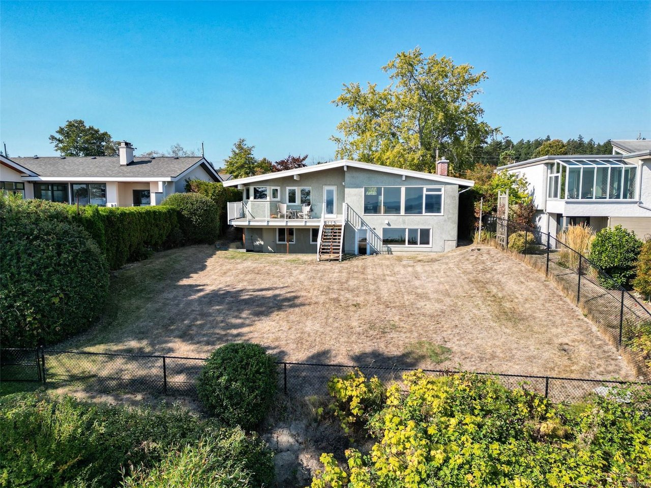 5429 Parker Ave