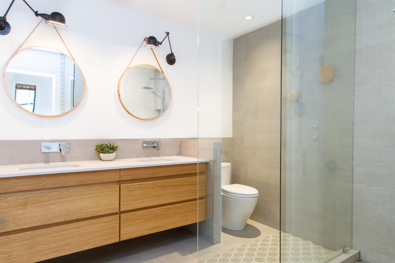 45D-4652 Blackcomb Wy