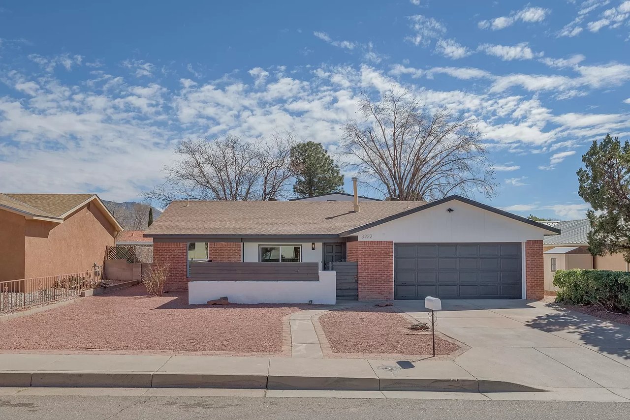 3222 Judy Pl NE