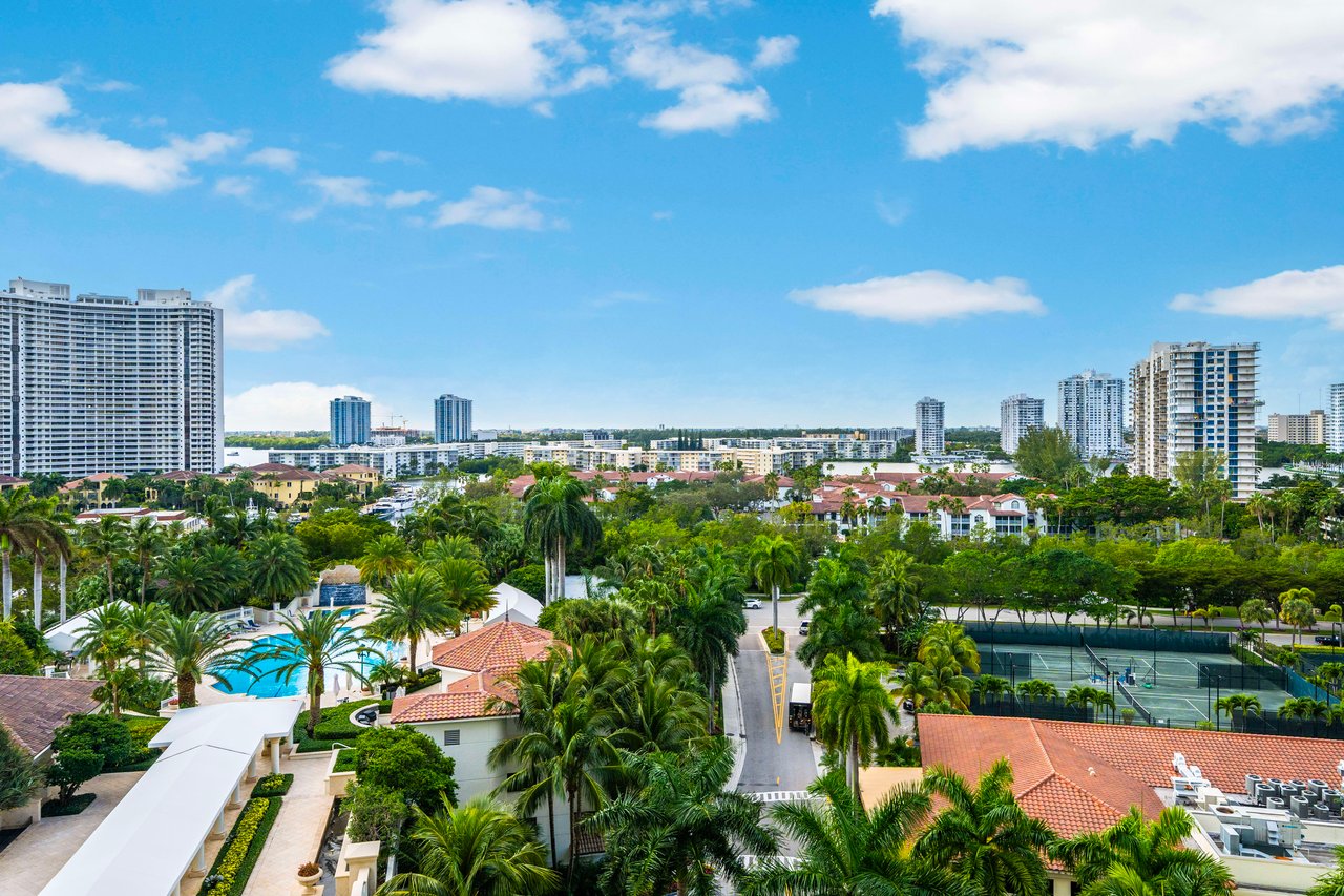 6000 Island Blvd Unit: 1007