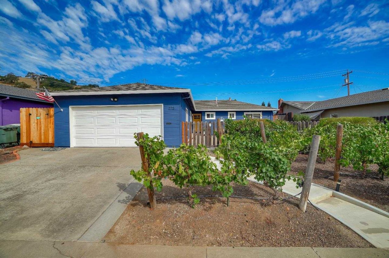 275 Longview DR