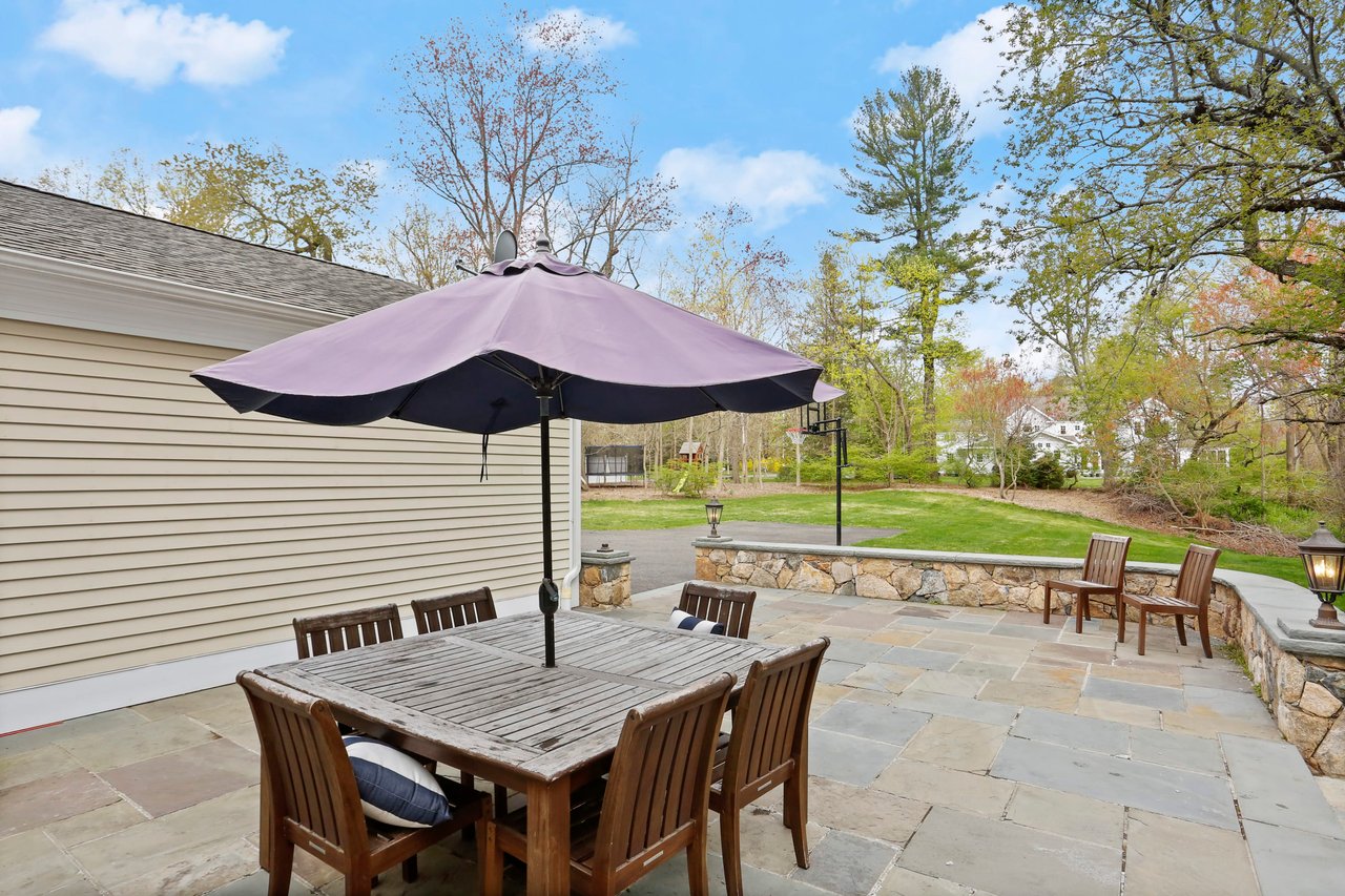 2 Pequot Drive
