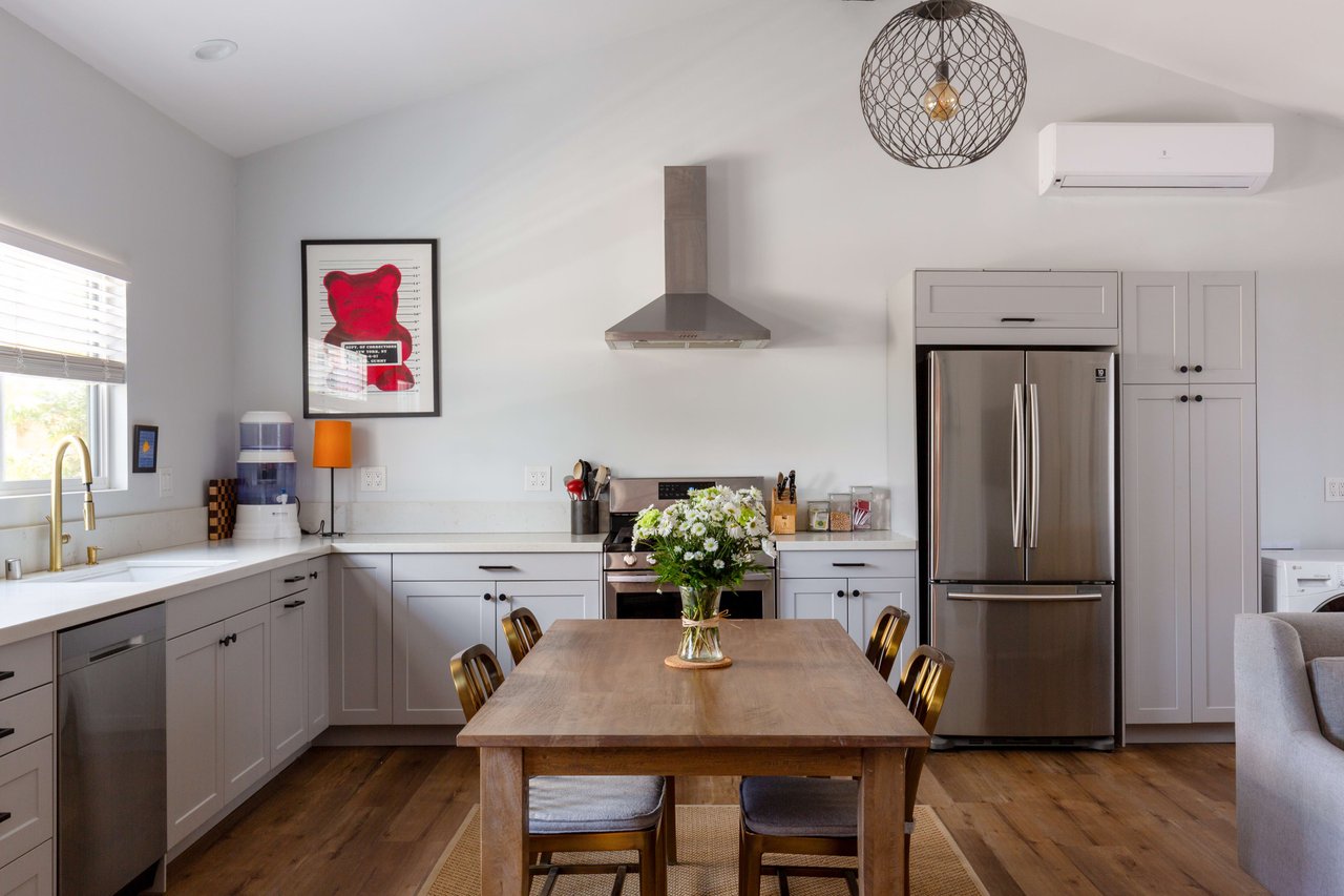 2515 W. 76th St. 
