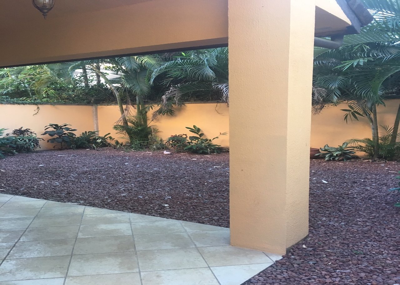 Turnkey Furnished Pool Townhome, Jaco, Puntarenas